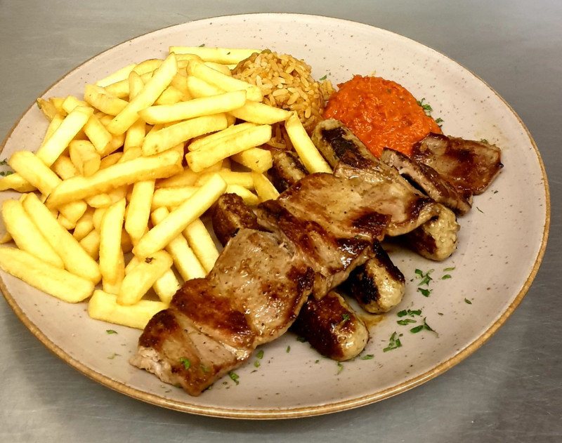 Strumica Teller im Karlsruher Hof